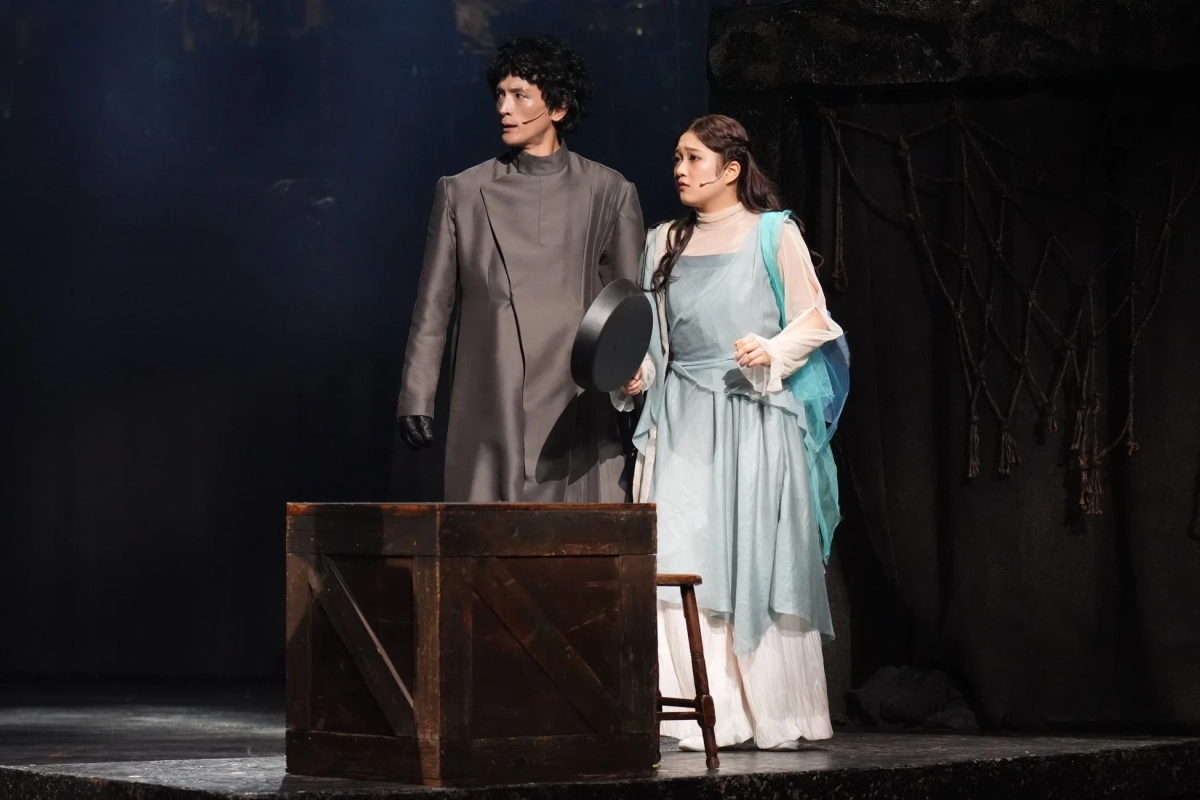 舞台『AmberS -アンバース-』のシーン